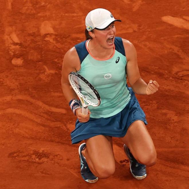 周末世乒赛焦点战！达拉斯独行侠迎战费内巴切，险胜或上演的简单介绍